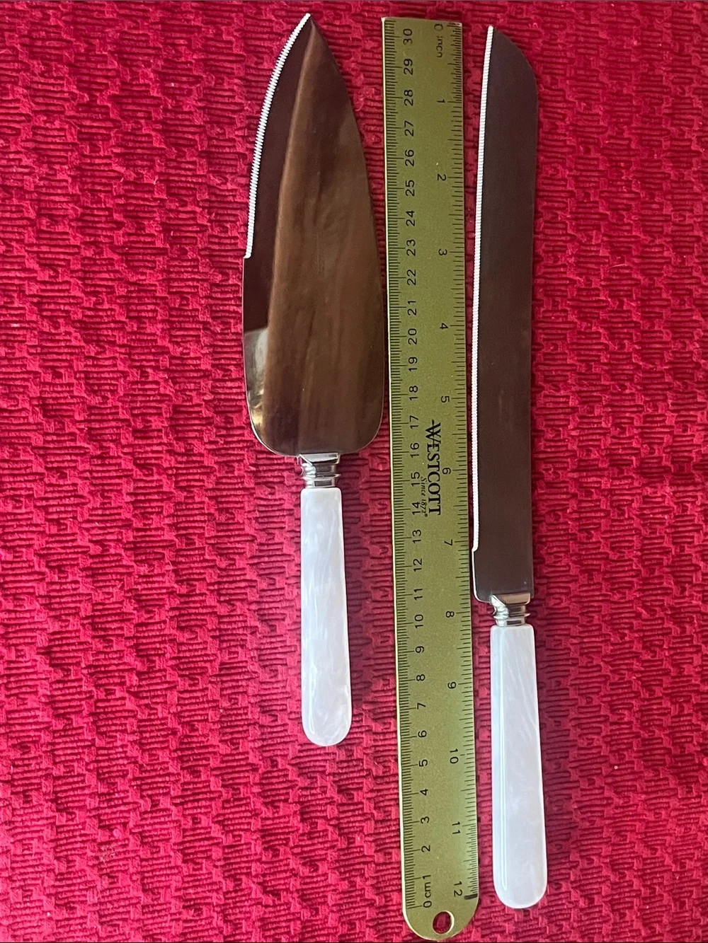 Vintage Sheffield England consistent pearl steel